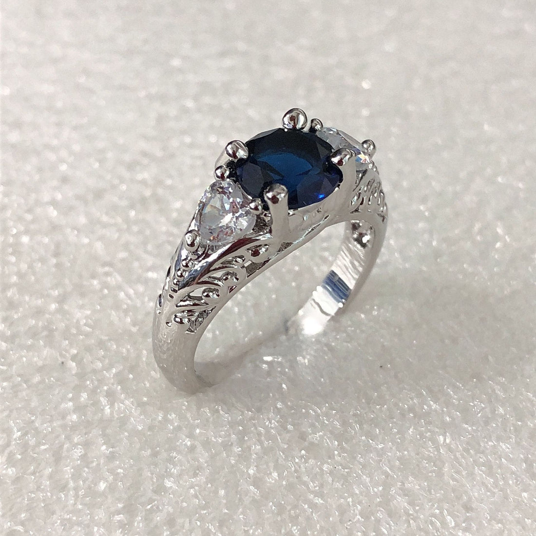 Sapphire-Blue Oval CZ Engraved Shoulder Ring