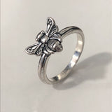 Bee Motif Band Ring