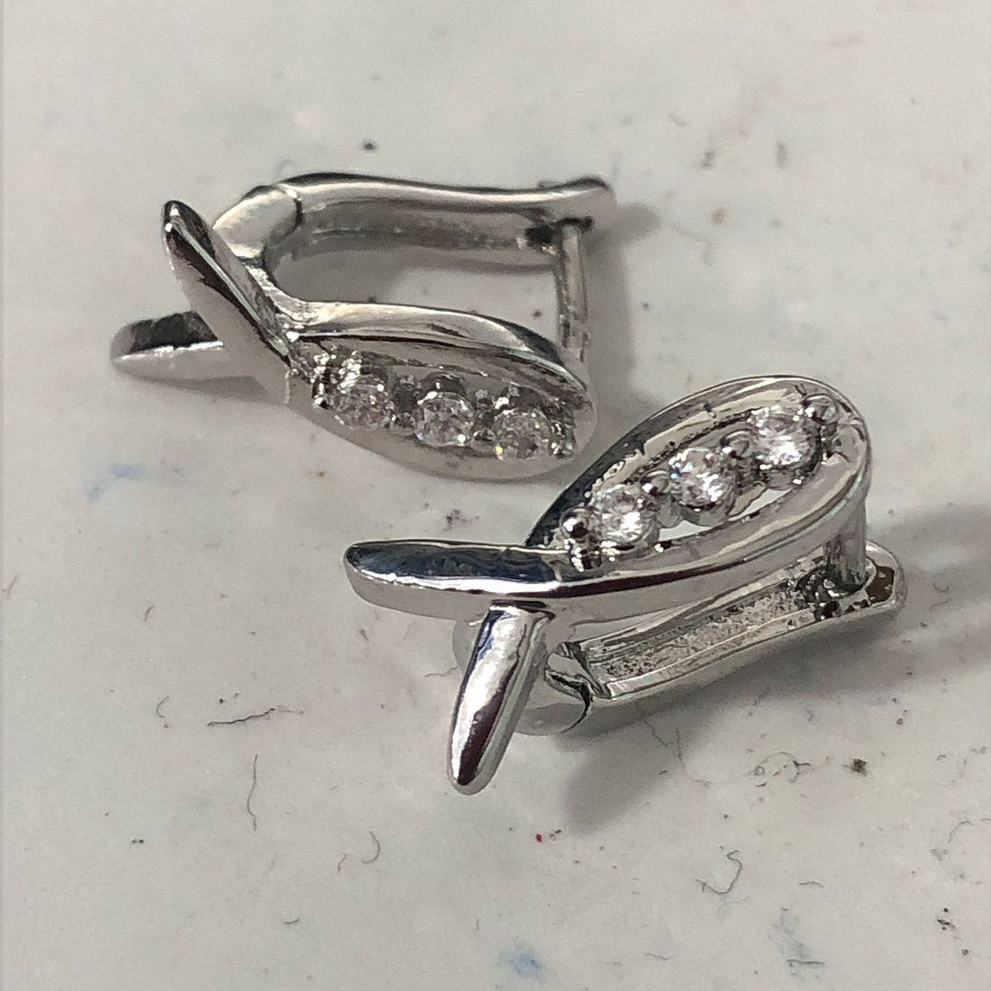 Clear CZ Crossover Ribbon Leverback Earrings