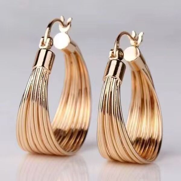 Rose Gold Ribbed Wide Hoop Earrings