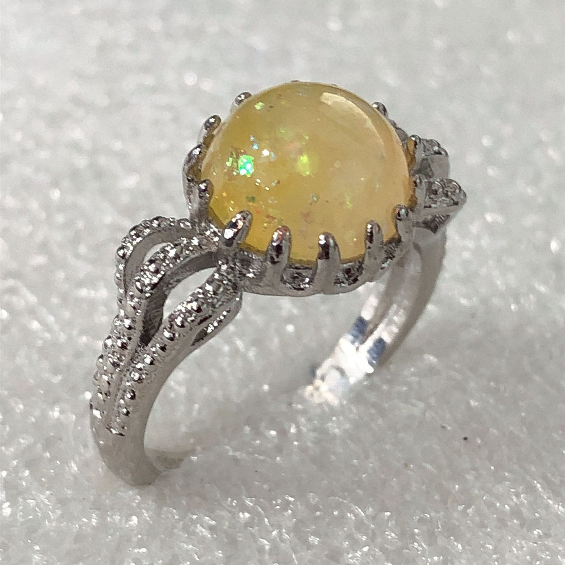 Yellow Opal-Look Round Crown Setting Ring