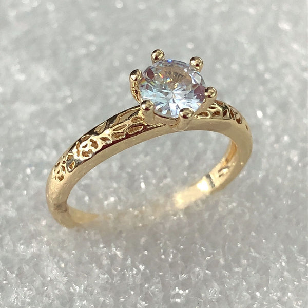 Clear Round CZ Gold Filigree Solitaire Ring