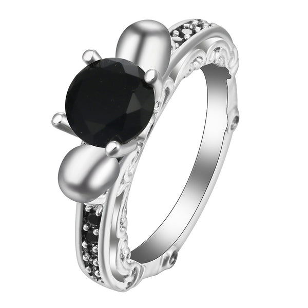 Black Round CZ Mouse-Ear Solitaire Ring